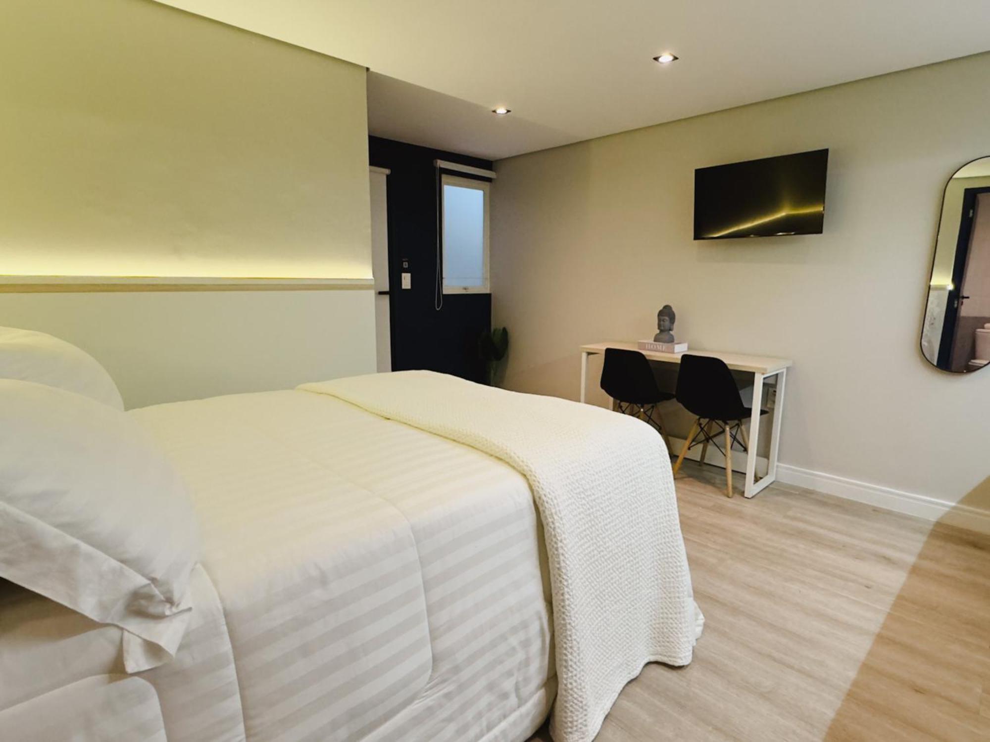 Apartamento Ape Paulista Alameda Santos *